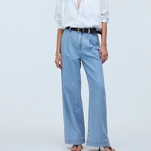 Madewell Harlow pleated front jeans